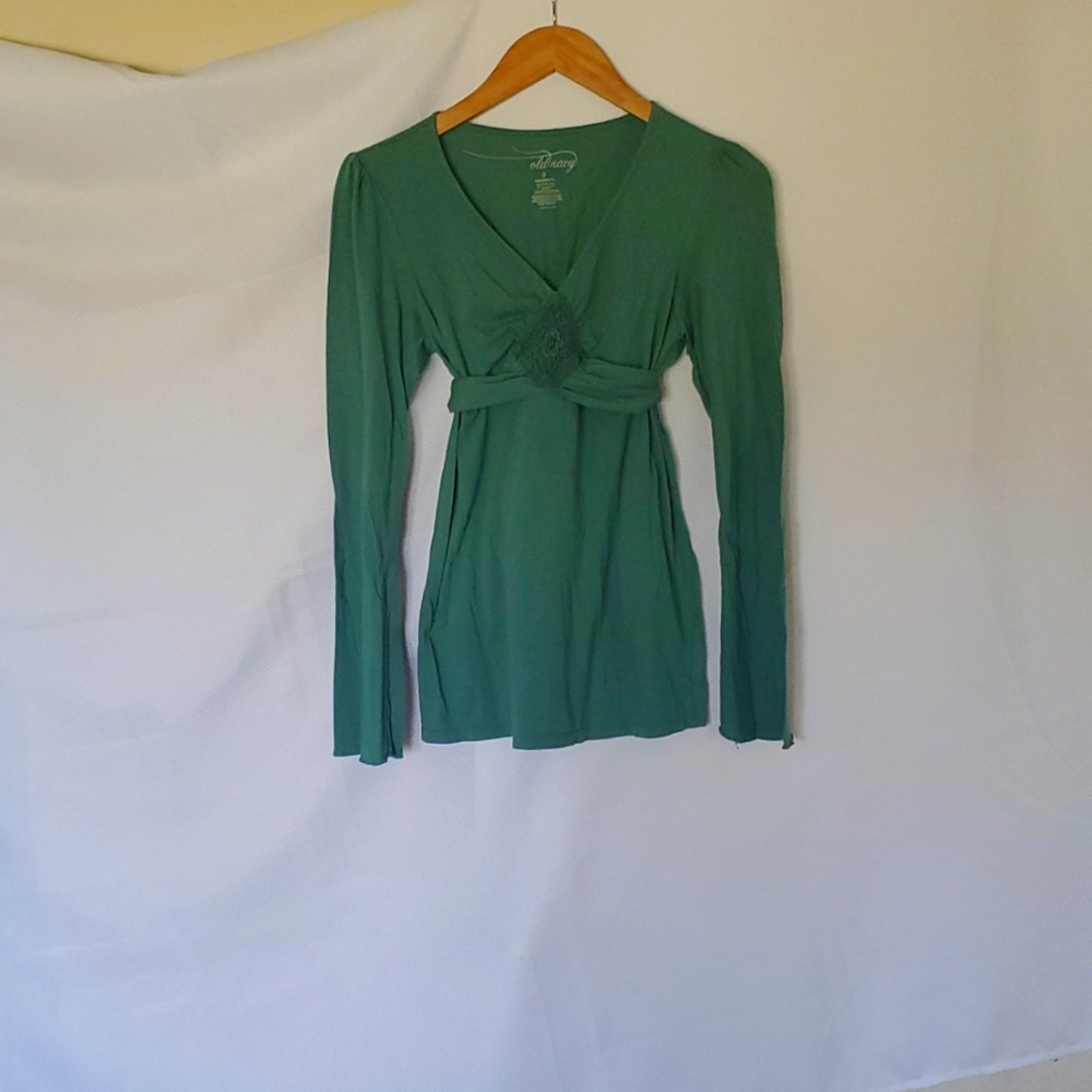 Old Navy Green Long Sleeve Maternity Shirt Small